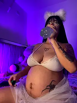 Snapshot of lucialauper_ chatting on November 1, 2025, 2:13 am lucialauper online show from November 1, 2025, 2:13 am