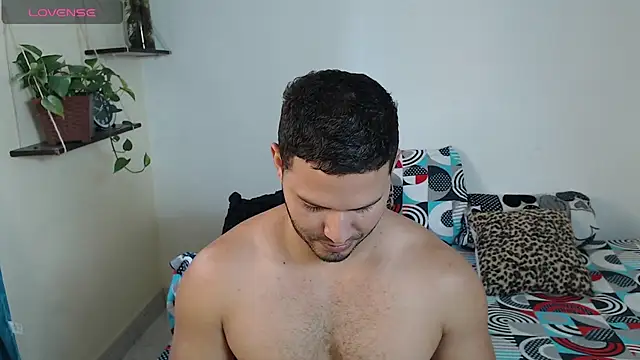 Snapshot of Tim_mz01 chatting on June 16, 2026, 6:54 pm Tim mz01 online show from June 16, 2026, 6:54 pm