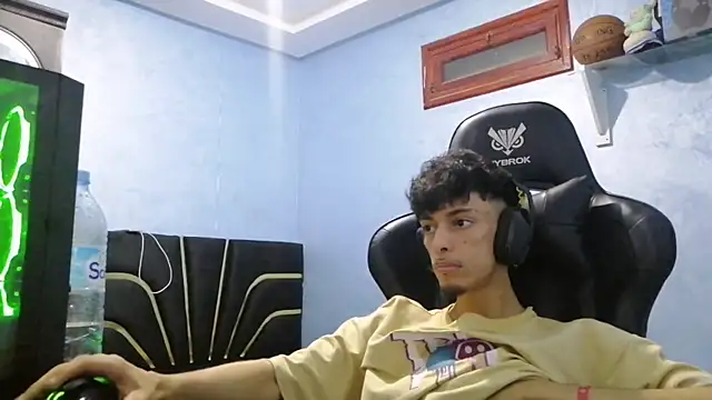 Dark DesireX online show from September 22, 2025, 5:15 pm