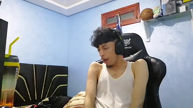 Dark DesireX online show from October 21, 2025, 10:05 am