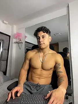 MR MUSCLE online show from December 5, 2025, 11:52 am