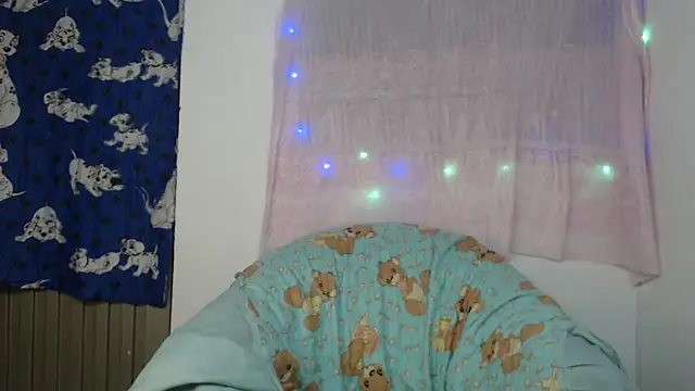 Snapshot of Zafira_Mayeers chatting on September 21, 2025, 4:47 am Zafira Mayeers online show from September 21, 2025, 4:47 am