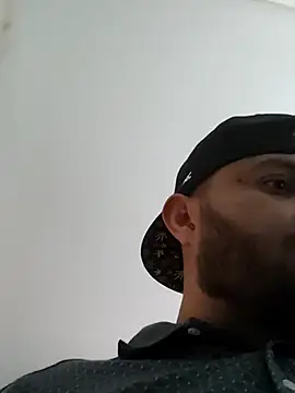 Todasmias420 online show from September 12, 2025, 5:24 pm