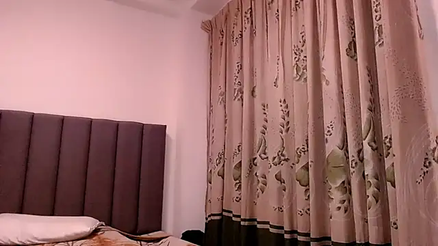 Snapshot of saara_johnson496 chatting on June 20, 2026, 12:03 am saara johnson496 online show from June 20, 2026, 12:03 am