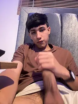 Snapshot of cody_fox10 chatting on November 15, 2025, 9:32 pm cody fox10 online show from November 15, 2025, 9:32 pm