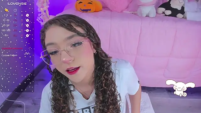 Snapshot of hannacutegod chatting on September 21, 2025, 5:20 am hannacutegod online show from September 21, 2025, 5:20 am