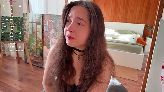 PlumyBun online show from April 25, 2026, 12:13 am