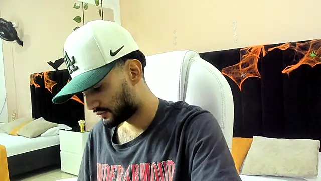 Ryan Jackson  online show from October 8, 2025, 5:16 am