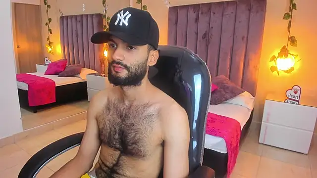 Ryan Jackson  online show from October 31, 2025, 4:02 am