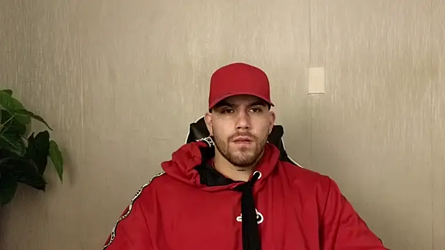 Snapshot of Ades_Lowe chatting on October 16, 2025, 11:44 am Ades Lowe online show from October 16, 2025, 11:44 am