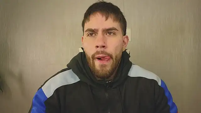 Snapshot of Ades_Lowe chatting on October 28, 2025, 11:58 am Ades Lowe online show from October 28, 2025, 11:58 am