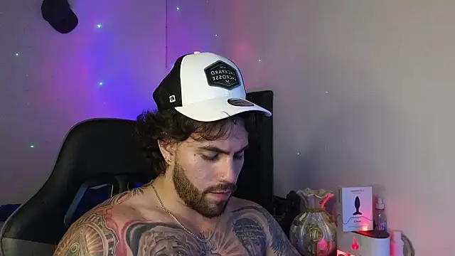 Ades Lowe online show from March 27, 2026, 5:46 am