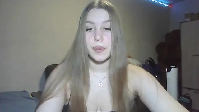 Snapshot of yourhoney_Lola_ chatting on October 27, 2025, 11:47 am yourhoney Lola online show from October 27, 2025, 11:47 am