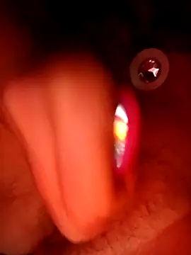 Hottiesophie online show from April 3, 2026, 1:58 am