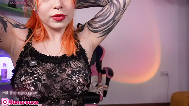 Snapshot of YunoRose_ chatting on September 11, 2025, 1:39 am YunoRose online show from September 11, 2025, 1:39 am