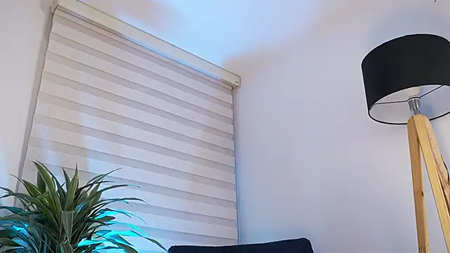 DeusbelliS online show from September 23, 2025, 6:49 am