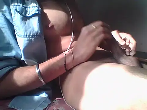 s3xyguy25 x online show from March 15, 2026, 10:54 am