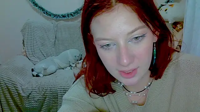 Lily Ember online show from January 5, 2026, 7:50 pm