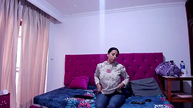 Snapshot of cattaleya_villalobos chatting on September 16, 2025, 2:29 pm cattaleya villalobos online show from September 16, 2025, 2:29 pm