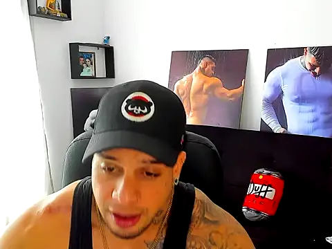 Snapshot of Marck_Mathews chatting on December 2, 2025, 3:07 pm Marck Mathews online show from December 2, 2025, 3:07 pm