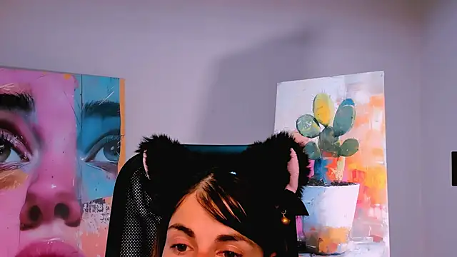 Snapshot of MartaEdams chatting on September 19, 2025, 6:04 am MartaEdams online show from September 19, 2025, 6:04 am