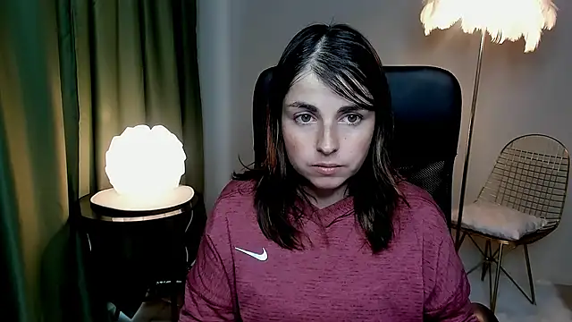 Snapshot of MartaEdams chatting on October 13, 2025, 6:24 am MartaEdams online show from October 13, 2025, 6:24 am