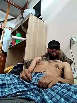 Snapshot of wolfsexmxn chatting on September 21, 2025, 8:21 pm wolfsexmxn online show from September 21, 2025, 8:21 pm