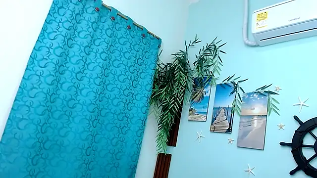 Snapshot of eladyrous98 chatting on November 13, 2025, 12:48 pm eladyrous98 online show from November 13, 2025, 12:48 pm