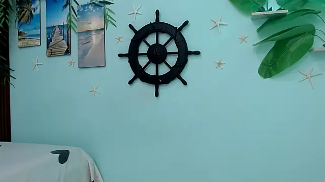 Snapshot of eladyrous98 chatting on November 19, 2025, 5:29 am eladyrous98 online show from November 19, 2025, 5:29 am