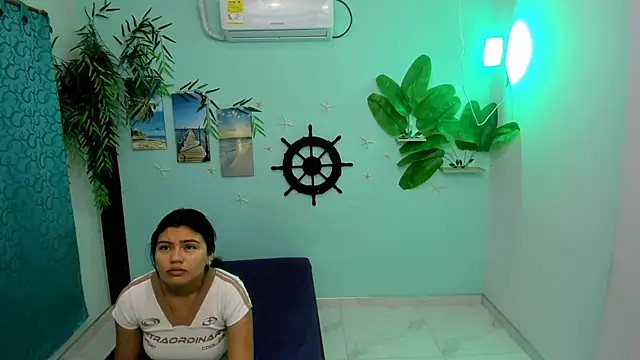 Snapshot of eladyrous98 chatting on November 30, 2025, 7:01 am eladyrous98 online show from November 30, 2025, 7:01 am