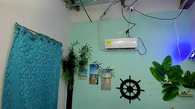 Snapshot of eladyrous98 chatting on February 27, 2026, 1:55 pm eladyrous98 online show from February 27, 2026, 1:55 pm