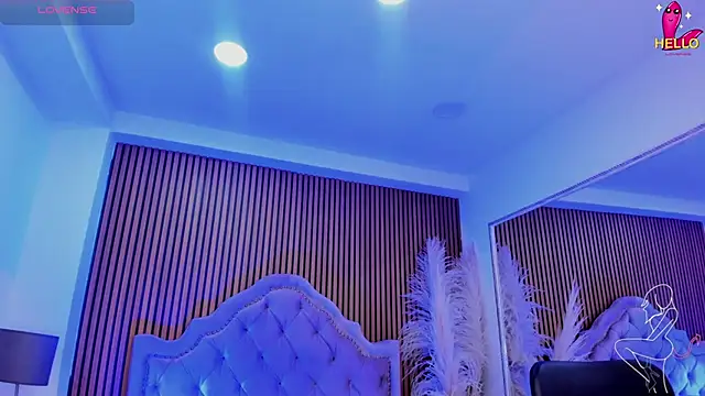 SelenaStonne online show from February 11, 2026, 8:03 pm