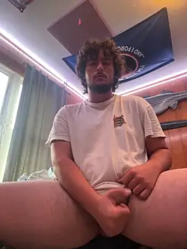 Snapshot of ThomasL4187 chatting on November 15, 2025, 9:00 pm ThomasL4187 online show from November 15, 2025, 9:00 pm