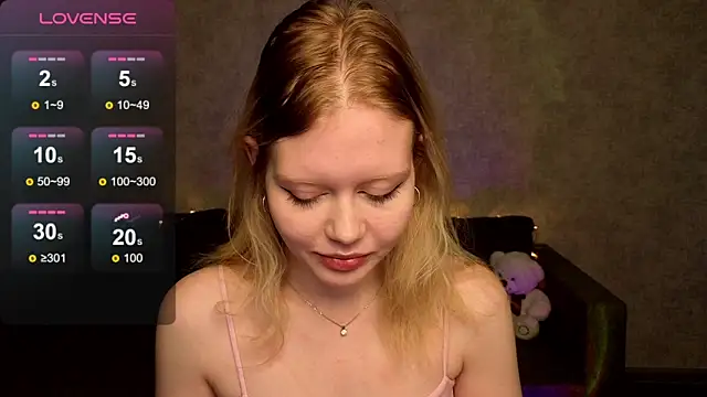 Wendy 228 online show from October 13, 2025, 1:16 am