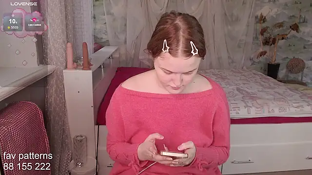 blissful muse2 online show from October 12, 2025, 7:51 am