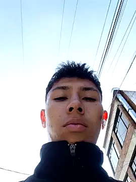 Flacoxlx online show from December 17, 2025, 1:06 pm