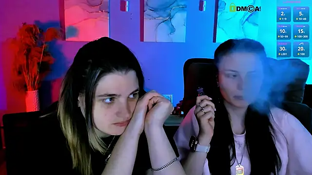 foxy tease  online show from May 16, 2026, 7:12 pm