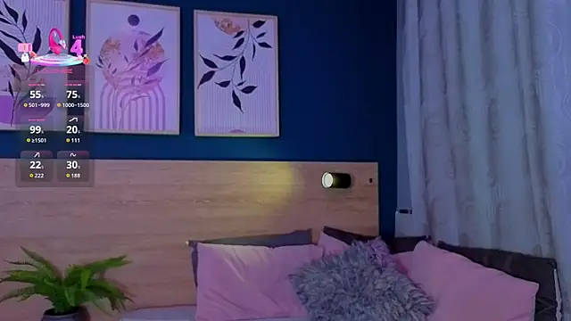 Snapshot of SarahMiler_ chatting on March 26, 2026, 12:11 pm SarahMiler online show from March 26, 2026, 12:11 pm