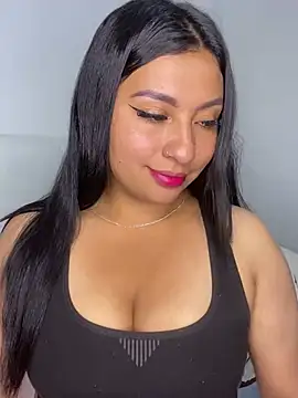 Issa Santana online show from February 11, 2026, 8:25 pm