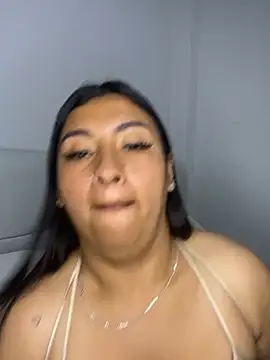 Issa Santana online show from February 12, 2026, 8:15 pm