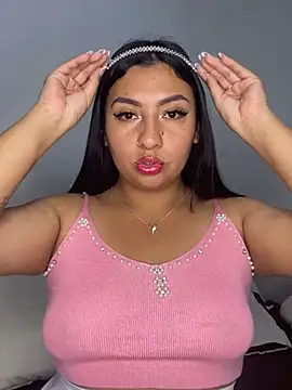 Issa Santana online show from March 29, 2026, 8:09 pm