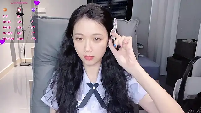 NiNi-baby520 online show from September 21, 2025, 7:21 am