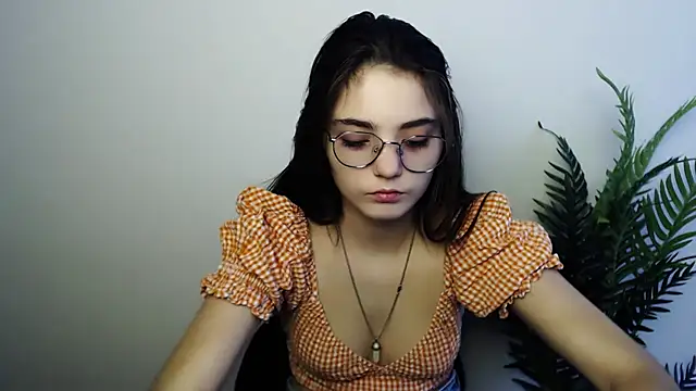 Sun Shine   online show from November 29, 2025, 9:56 am