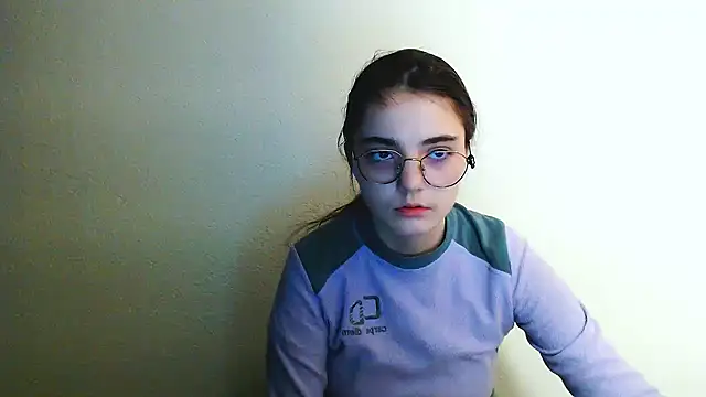 Sun Shine   online show from December 14, 2025, 11:20 pm