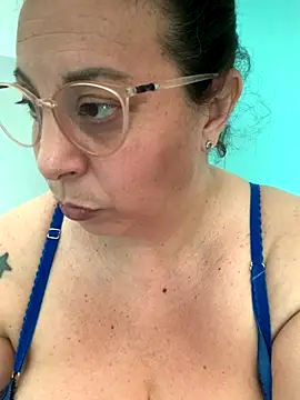 LupeLok online show from October 10, 2025, 4:50 pm