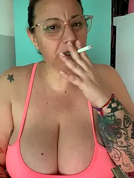 LupeLok online show from November 20, 2025, 12:49 pm