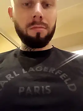 Barber33zk online show from November 13, 2025, 5:01 pm