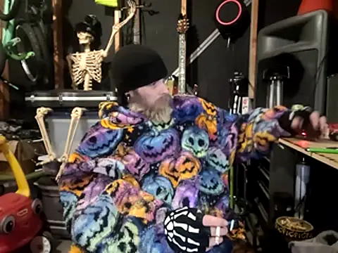 thejuicybacon online show from January 15, 2026, 8:08 am