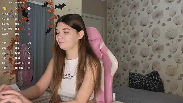  cute ice online show from October 24, 2025, 6:43 am