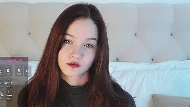 MichelleRoux online show from November 11, 2025, 1:11 pm